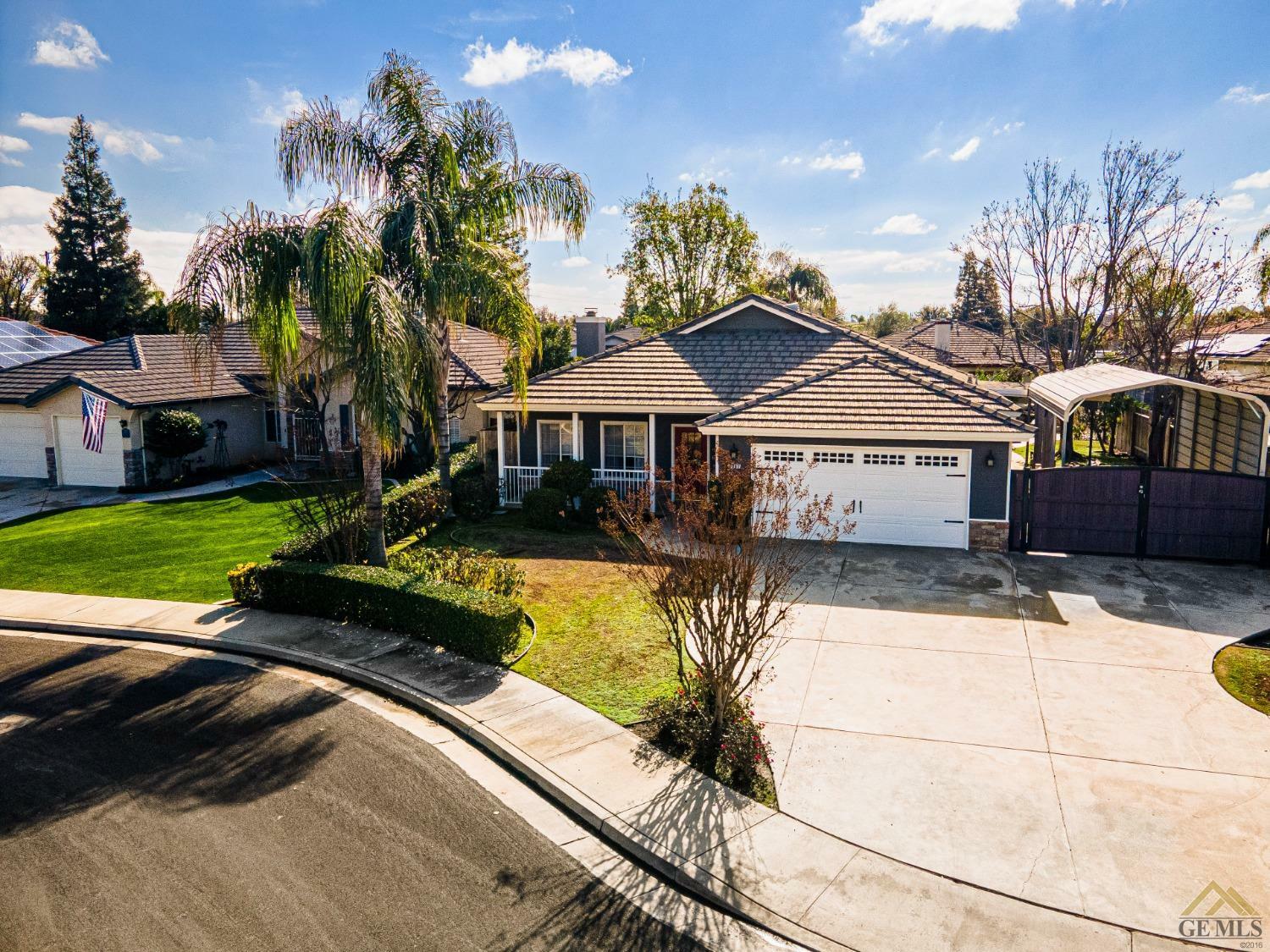 Property Photo:  9801 Anaparno Court  CA 93312 