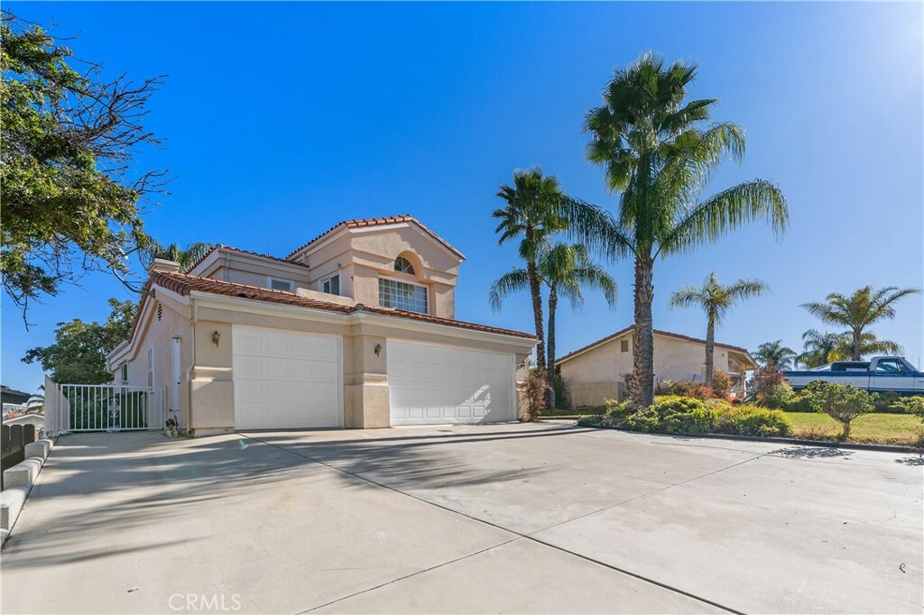 Property Photo:  22478 Pin Tail Drive  CA 92587 