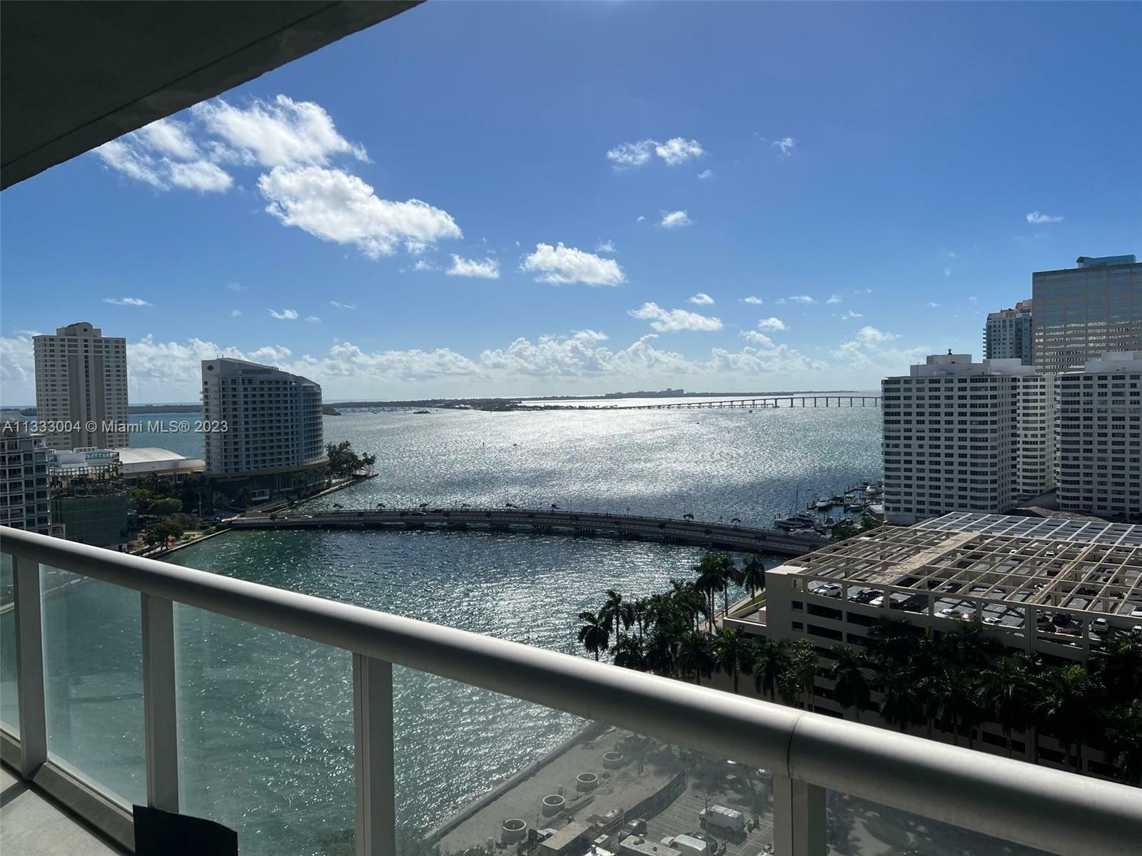 Property Photo:  495 Brickell Ave 1707  FL 33131 