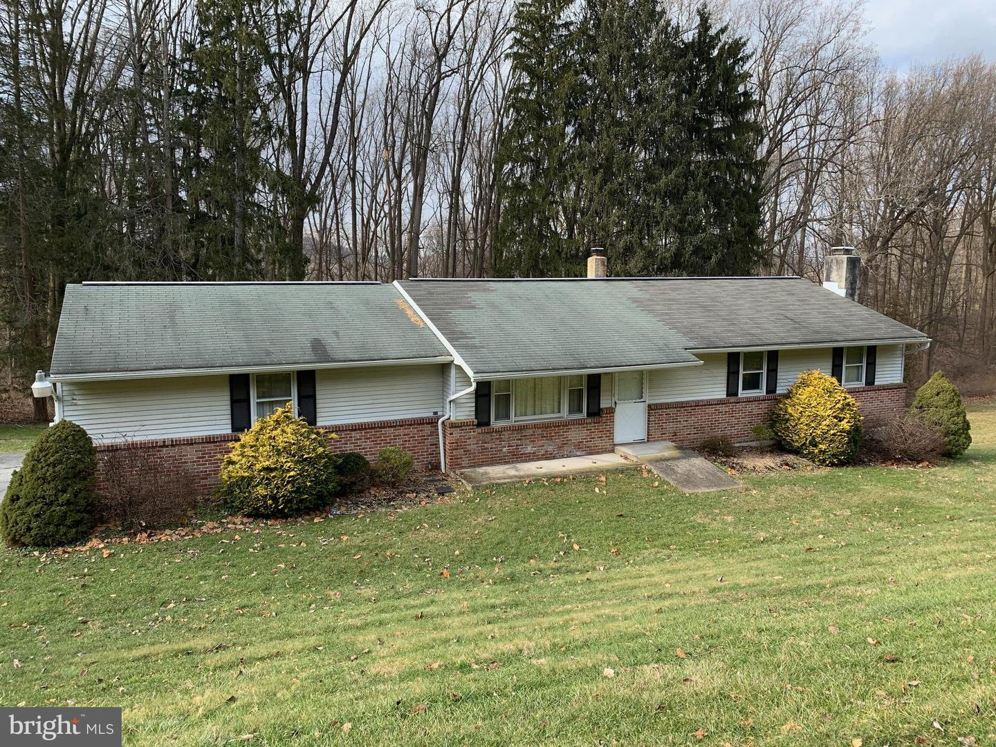 Property Photo: 915 Scenic Drive PA 19540