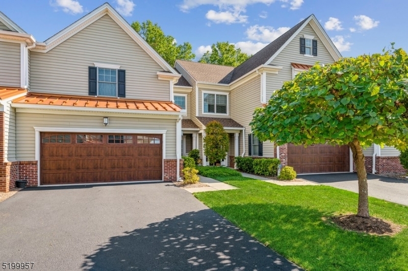 Property Photo: 11 Whitney Farm Pl NJ 07960