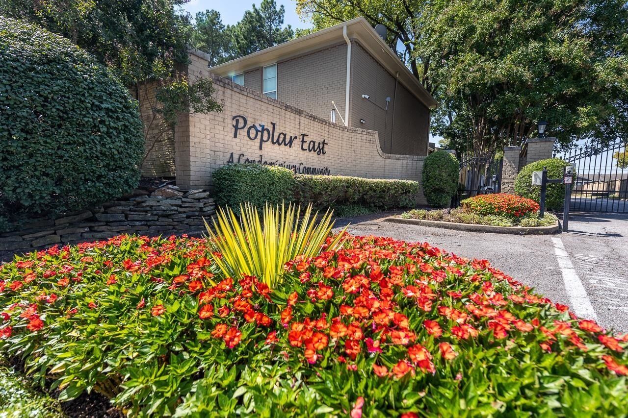 Property Photo:  1035 June Rd  TN 38119 