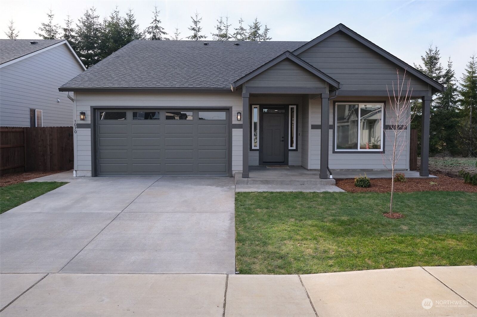 Property Photo:  1070 Rw Fletcher Street  WA 98596 