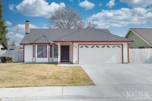 Property Photo:  808 N Noyes Court  CA 93291 