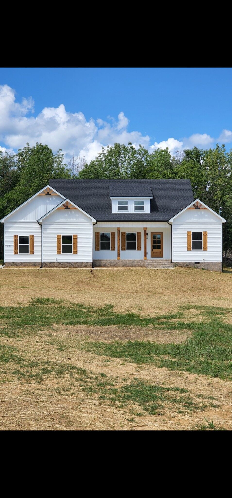 Property Photo: 3030 K Parker Road TN 37026