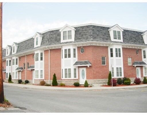 Property Photo: 909 Washington St 14 MA 02062
