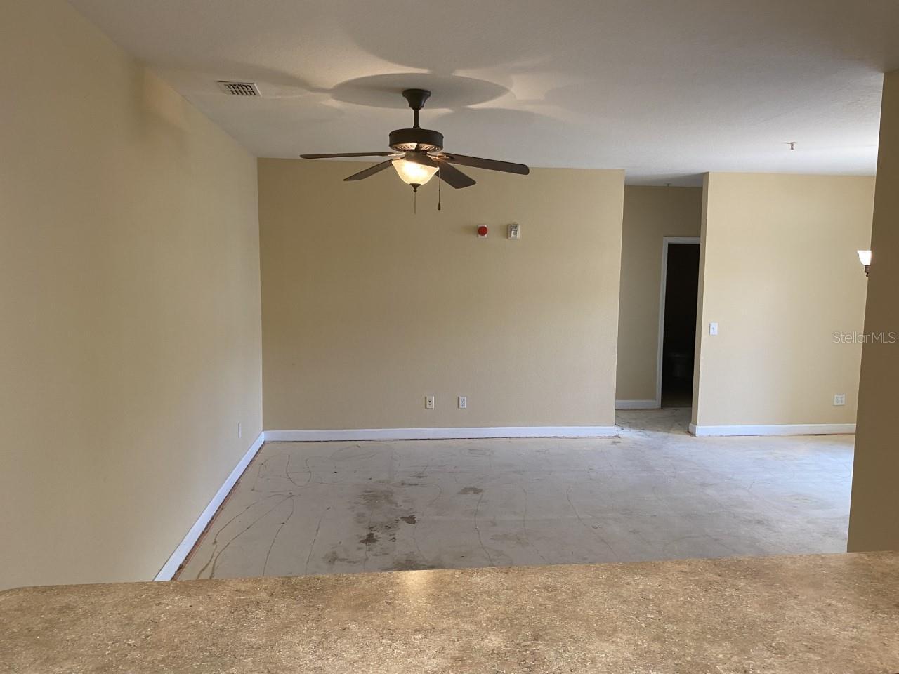 Property Photo: 3176 Feltrim Place 305 FL 34747