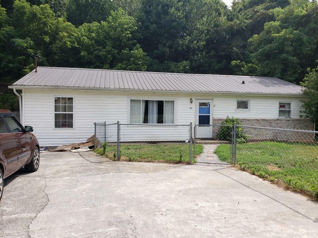 Property Photo:  2309 East Lakeview Drive  TN 37601 