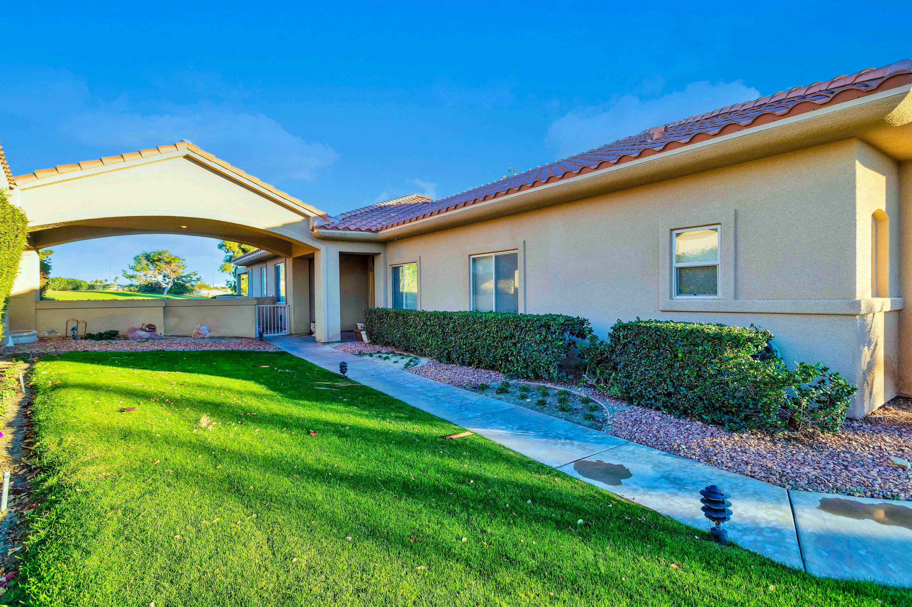 Property Photo: 143 Kavenish Drive CA 92270