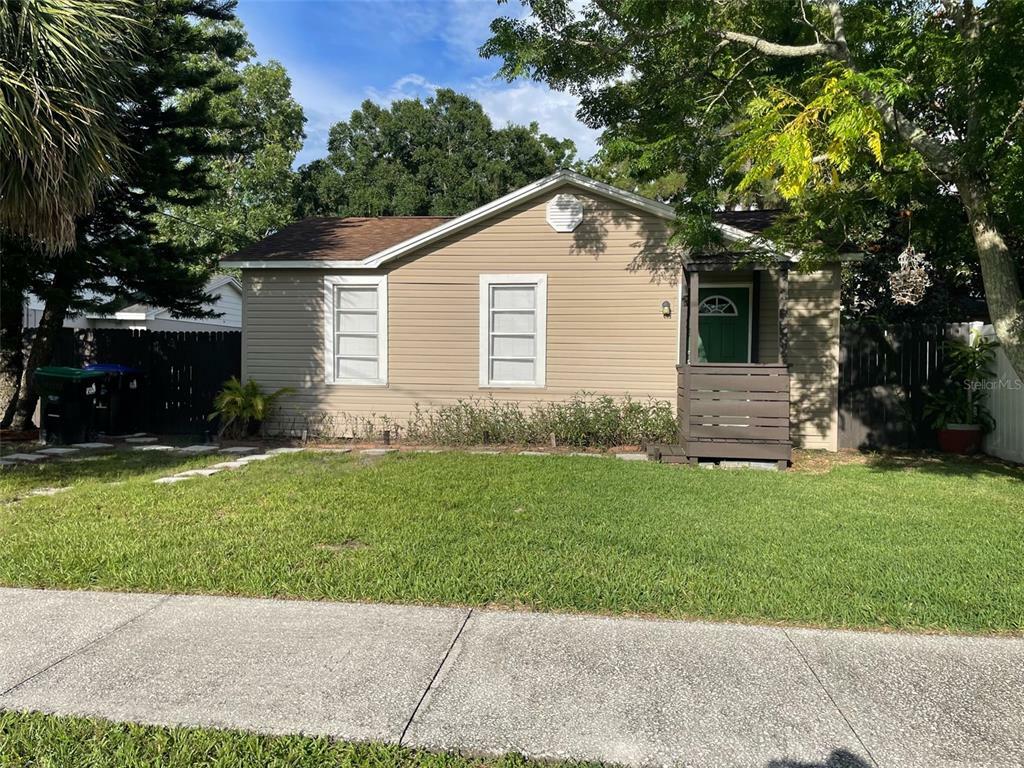 Property Photo:  2705 Coolidge Avenue  FL 32804 