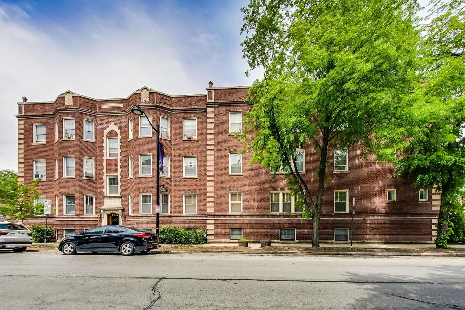 Property Photo:  36 Harrison Street 2  IL 60304 