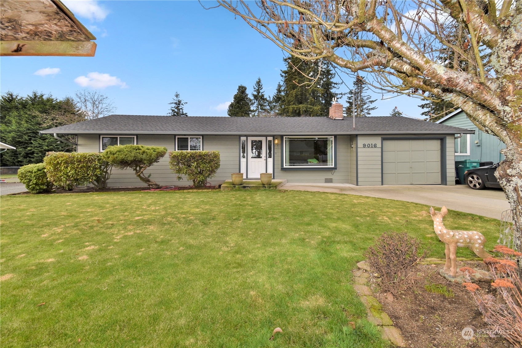 Property Photo:  9016 48th Drive NE  WA 98270 