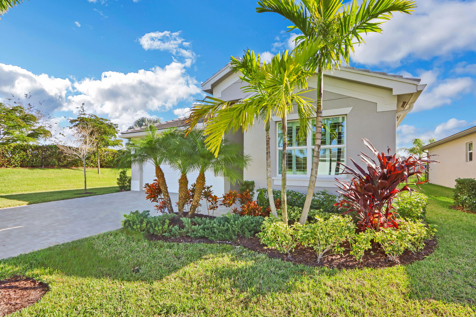 Property Photo: 11597 SW Hawthorne Hill Road FL 34987