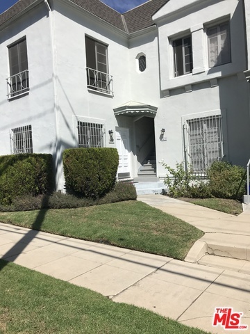 Property Photo:  1422  Alvira St  CA 90035 