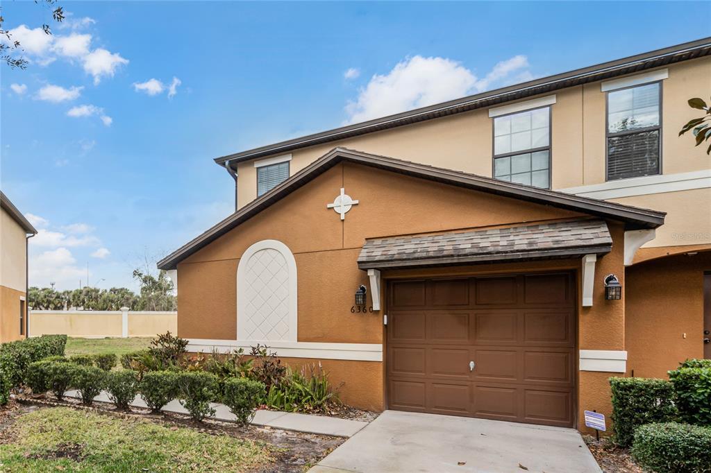 Property Photo:  6360 Windsor Lake Circle  FL 32773 