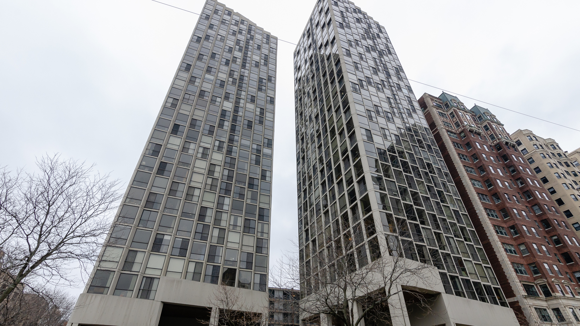 Property Photo: 345 W Fullerton Parkway 510 IL 60614