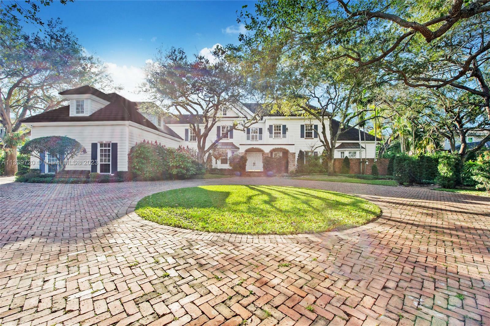 Property Photo: 9450 SW 61st Ct FL 33156