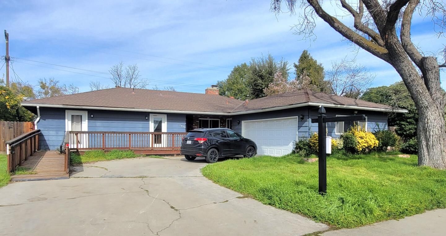 Property Photo:  1317 Morada Drive  CA 95350 