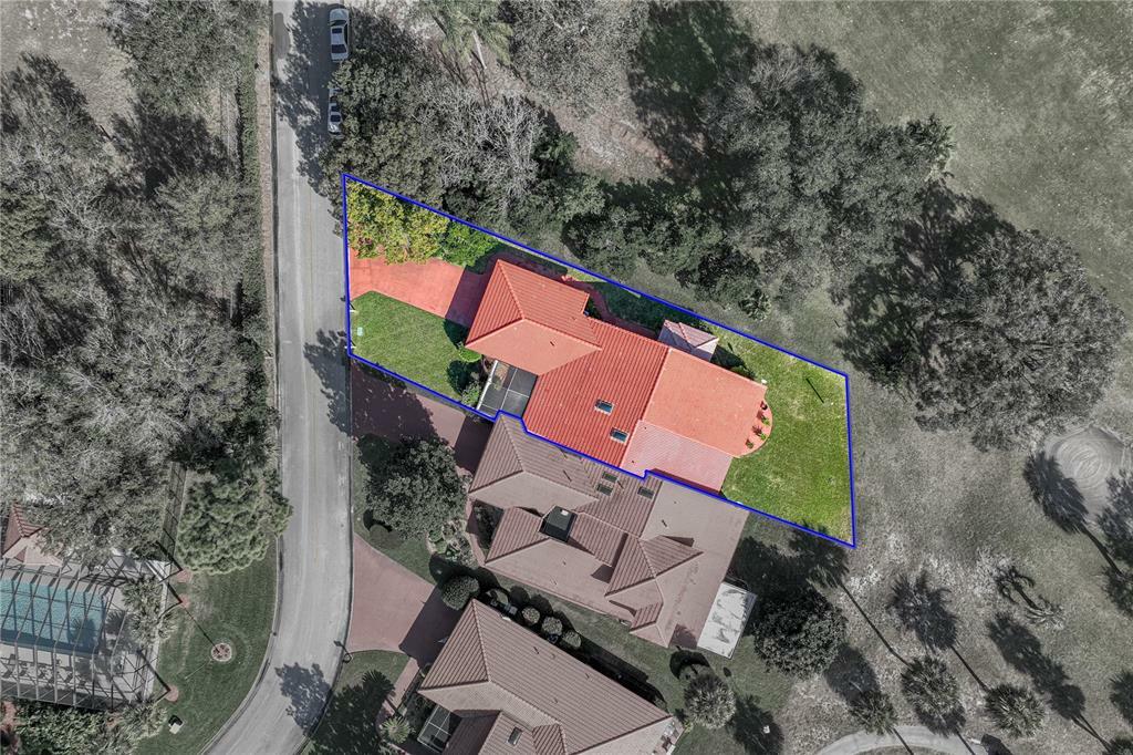 Property Photo: 571 Clubhouse Drive FL 33898
