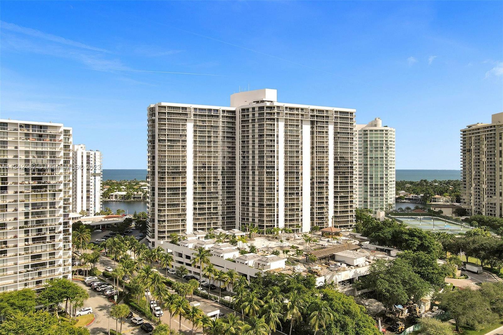 Property Photo: 20281 E Country Club Dr Cab1 FL 33180