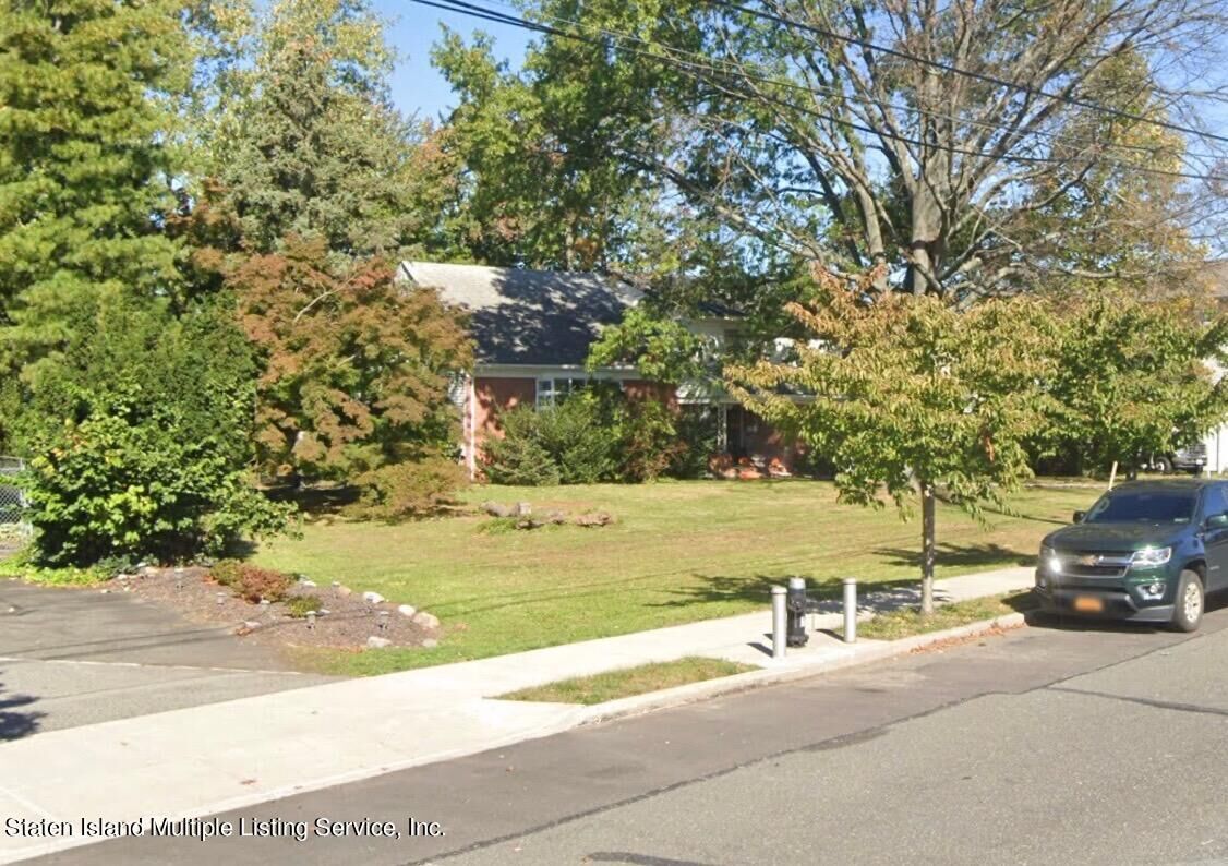 Property Photo: 1014 Annadale Road NY 10312