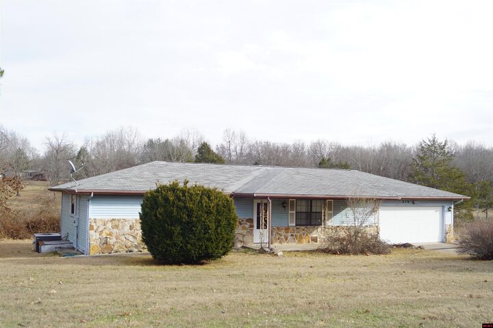 316 Spring Lake Drive  Mountain Home AR 72653 photo