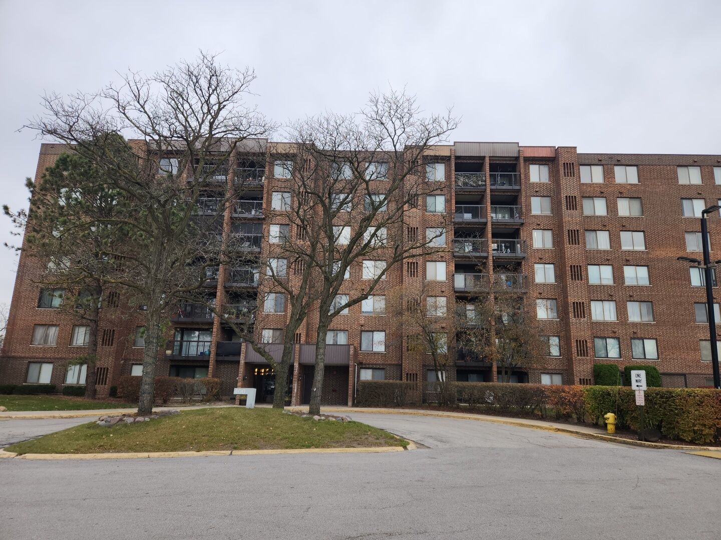 Property Photo:  400 Park Avenue 709  IL 60409 