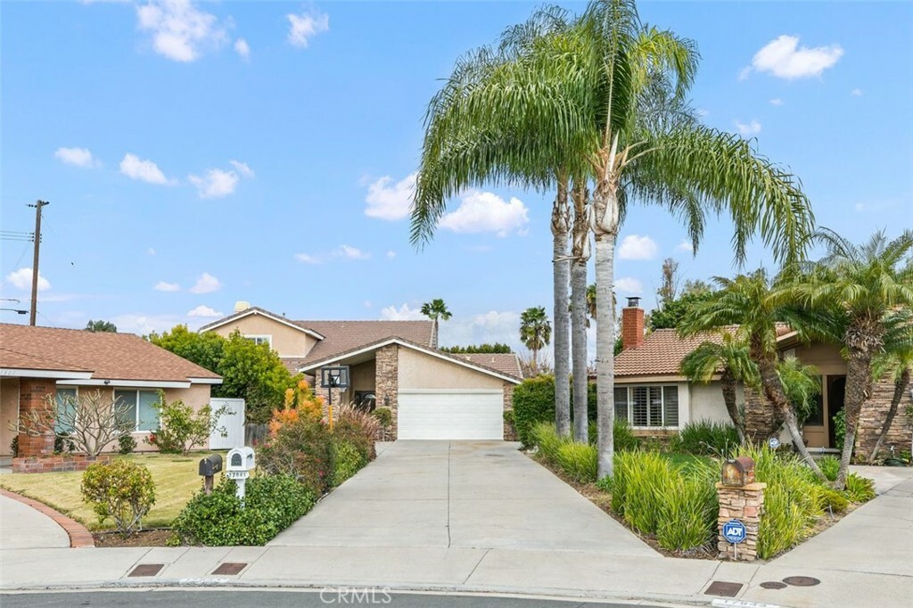 Property Photo:  17841 Plum Tree Lane  CA 92886 