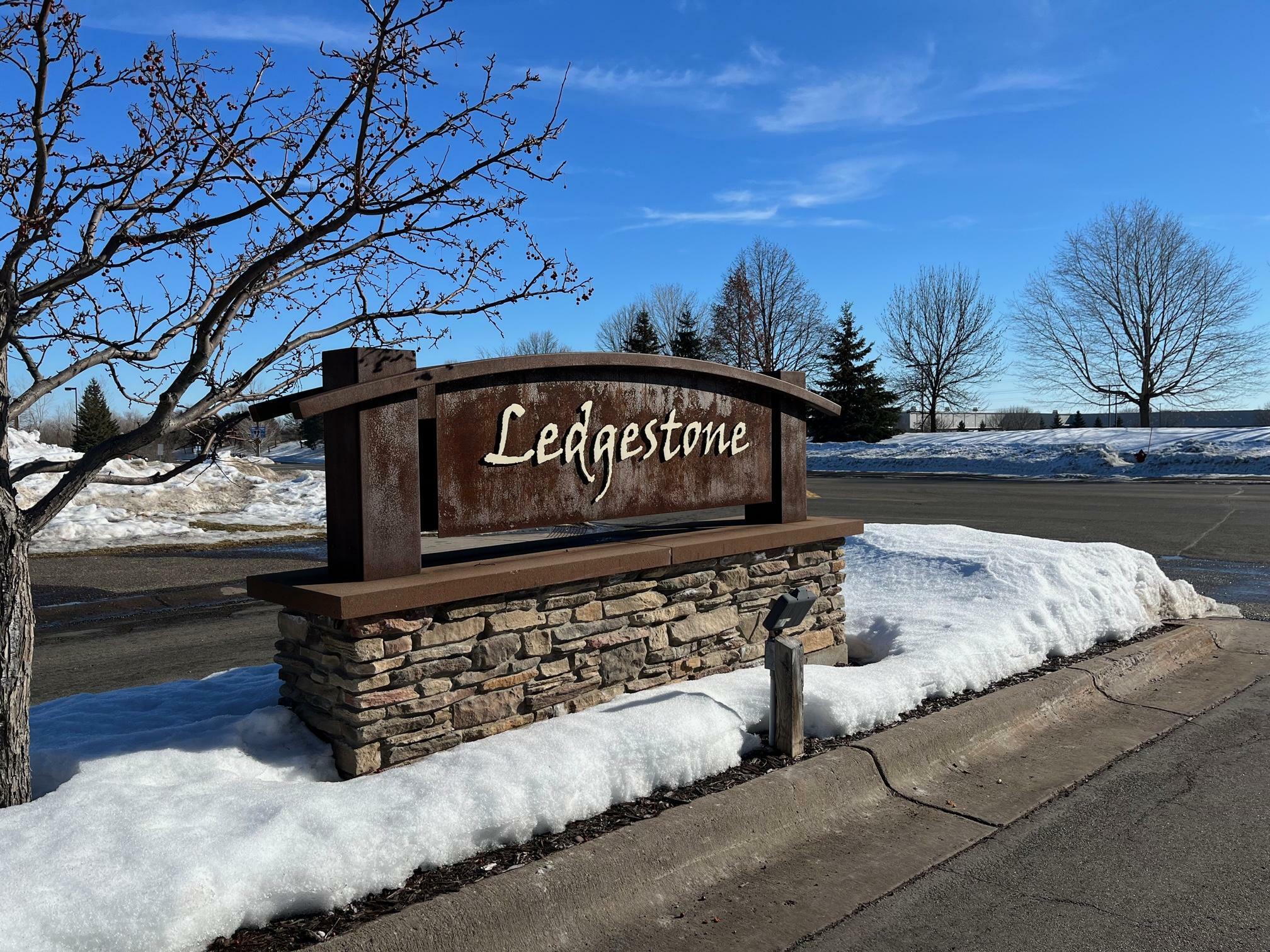 Property Photo: 917 Ledgestone Drive MN 55115