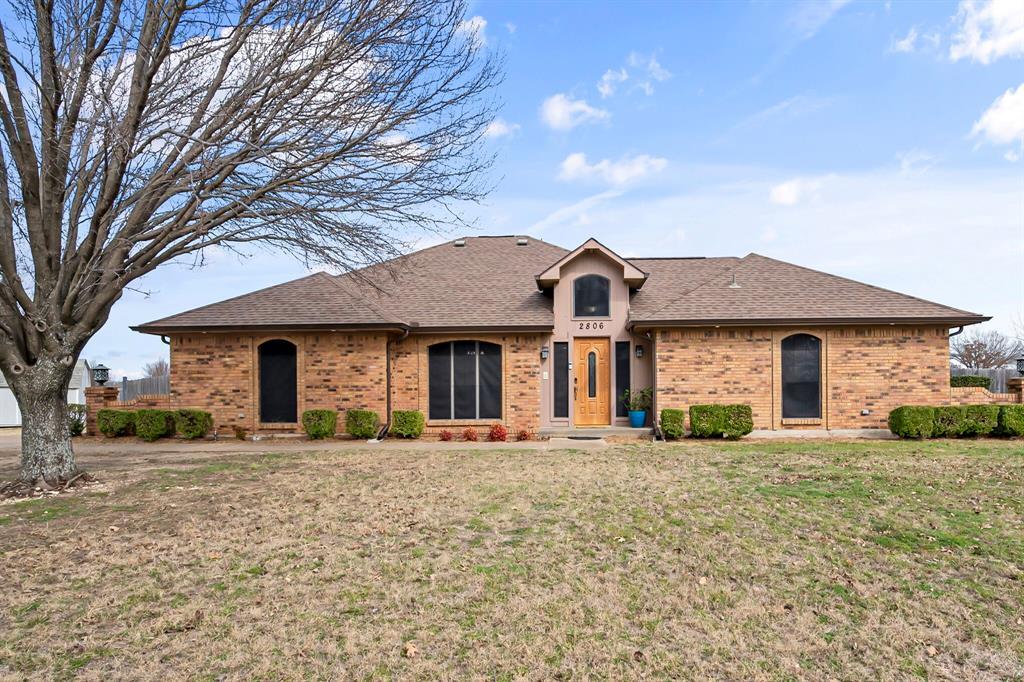 Property Photo:  2806 Cinnamon Spring Street  TX 75154 