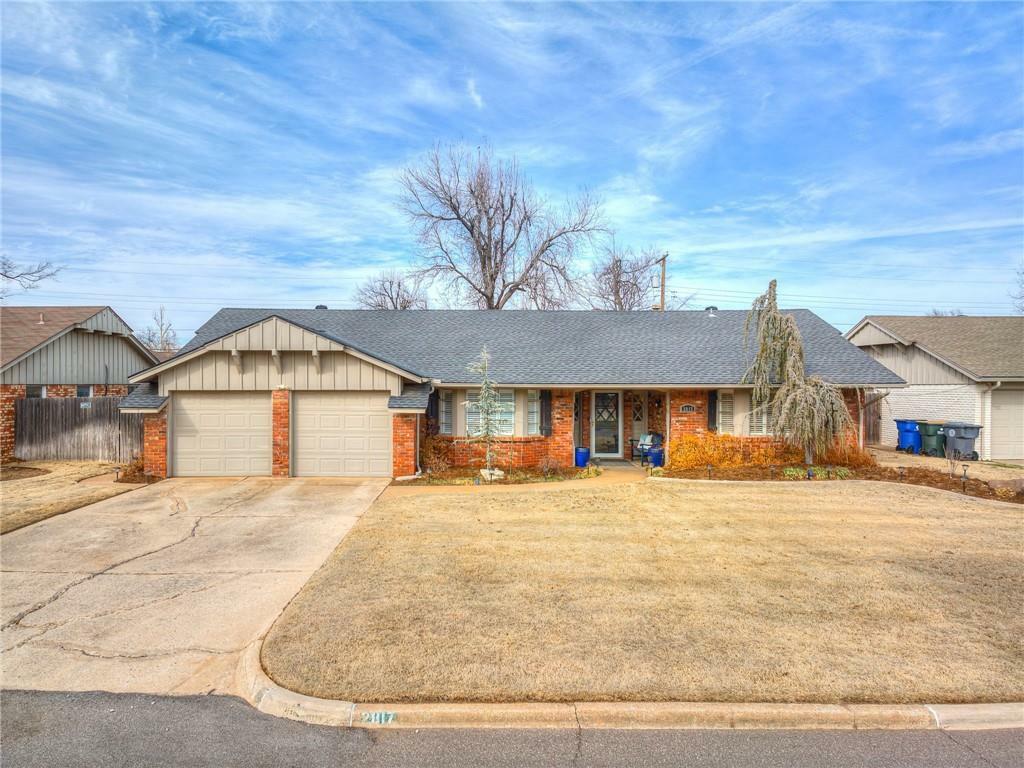 Property Photo:  2817 Carlton Way  OK 73120 