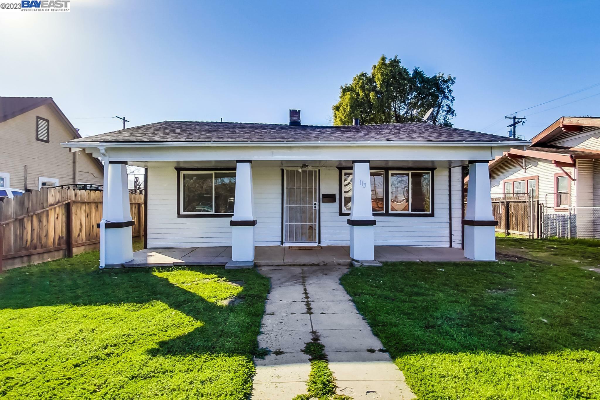 Property Photo:  113 Jessie Ave  CA 95336 