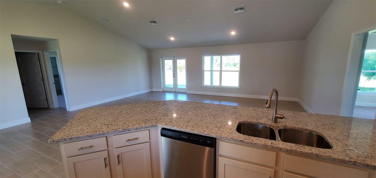 Property Photo:  49 Pine Valley Lane  FL 33947 