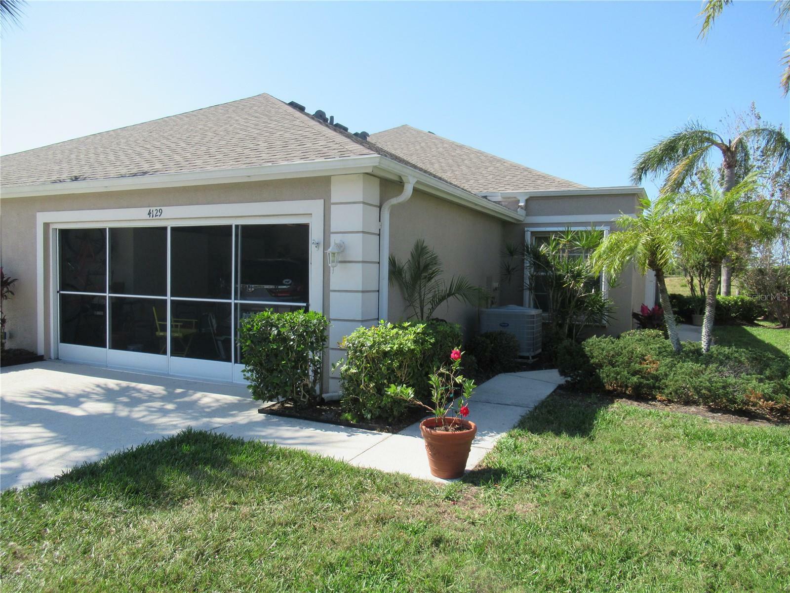 Property Photo:  4129 Fairway Drive  FL 34287 