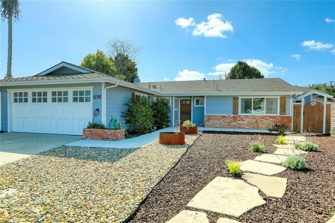 Property Photo:  670 Woodland Court  CA 93420 