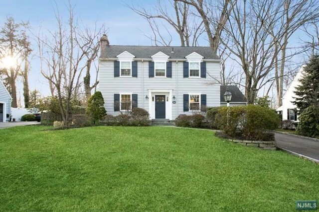 260 Maple Street  Haworth NJ 07641 photo