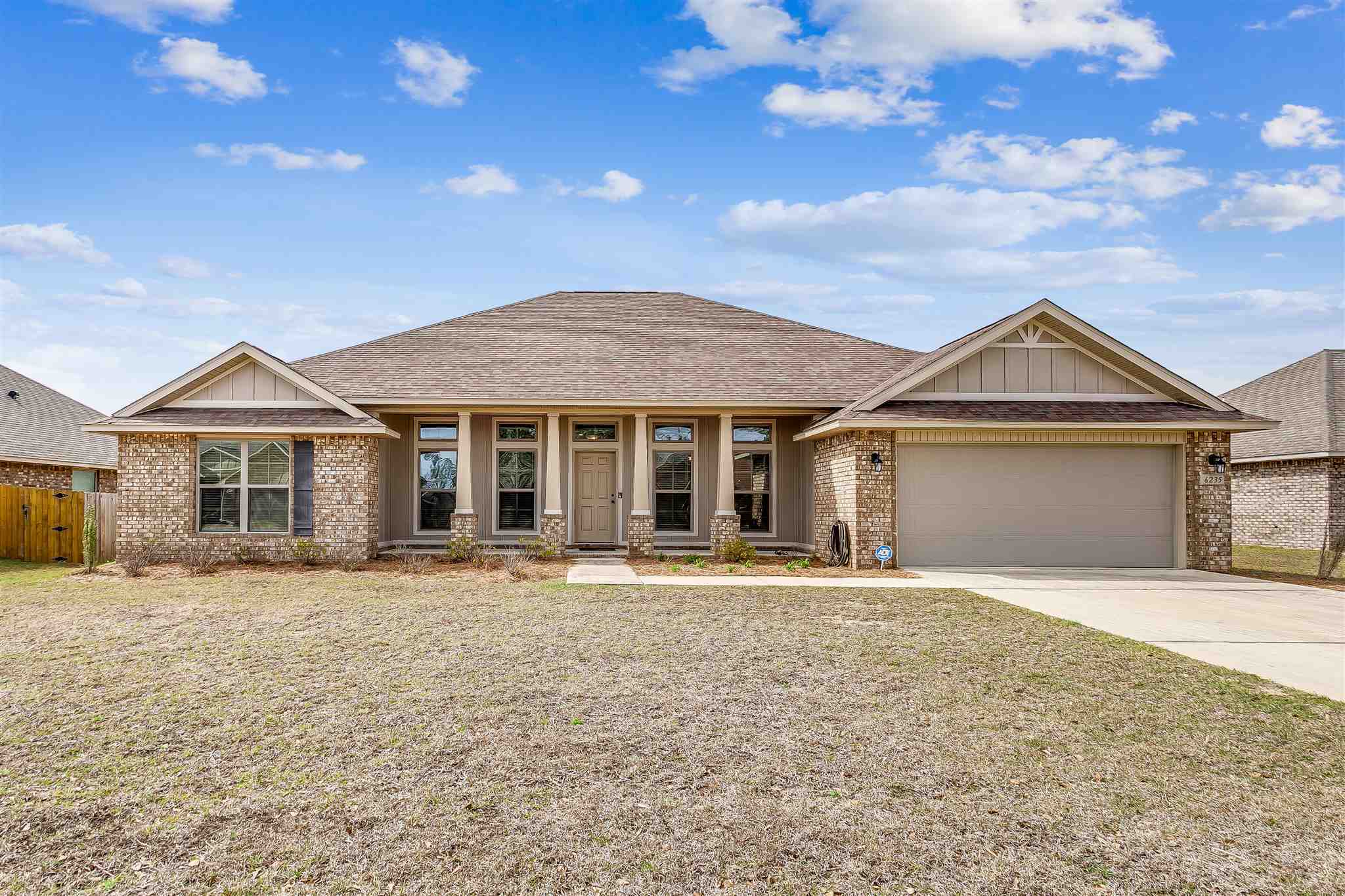Property Photo: 6235 Ithaca St FL 32570