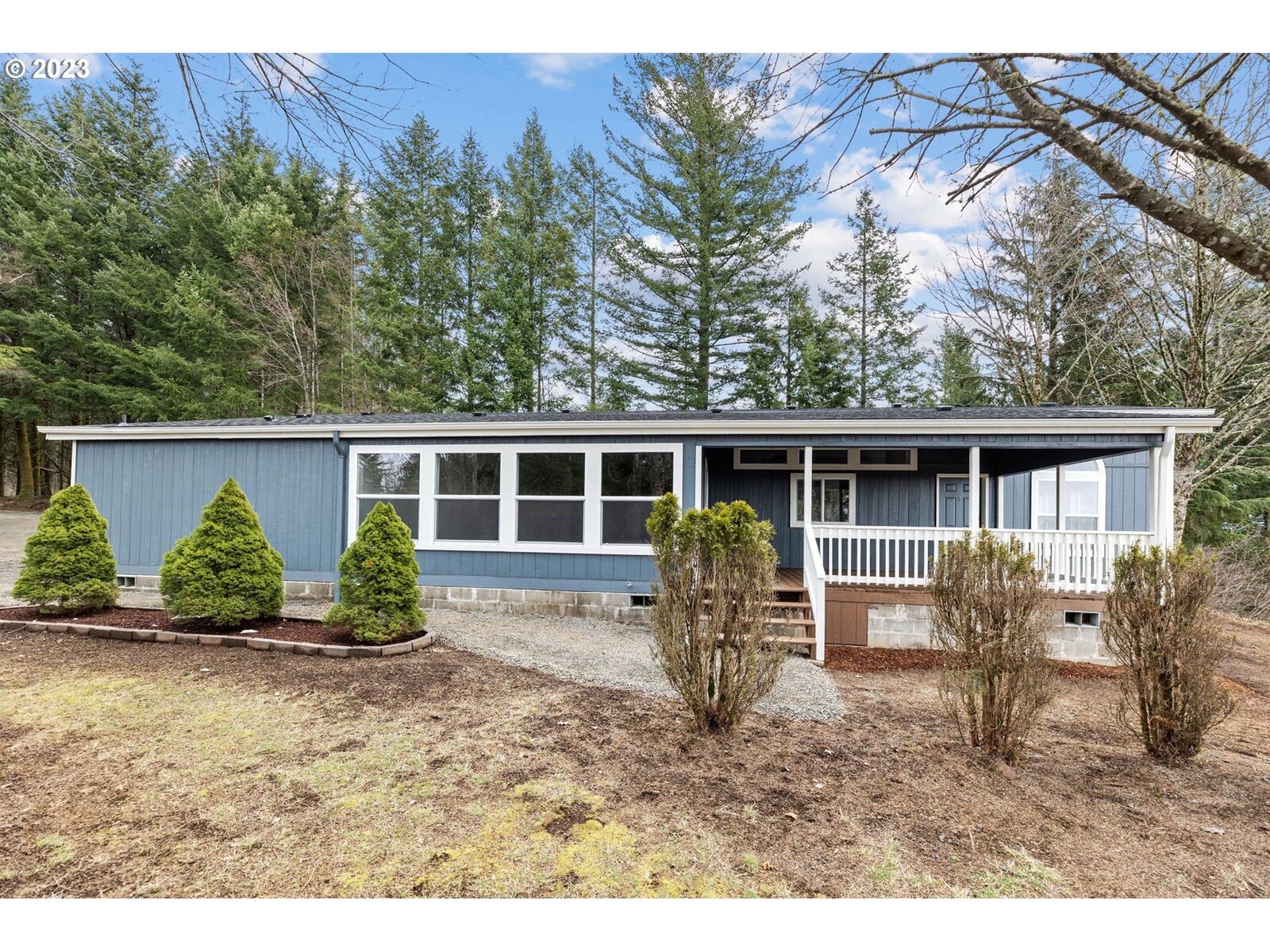 Property Photo: 39805 NE 22nd St WA 98671