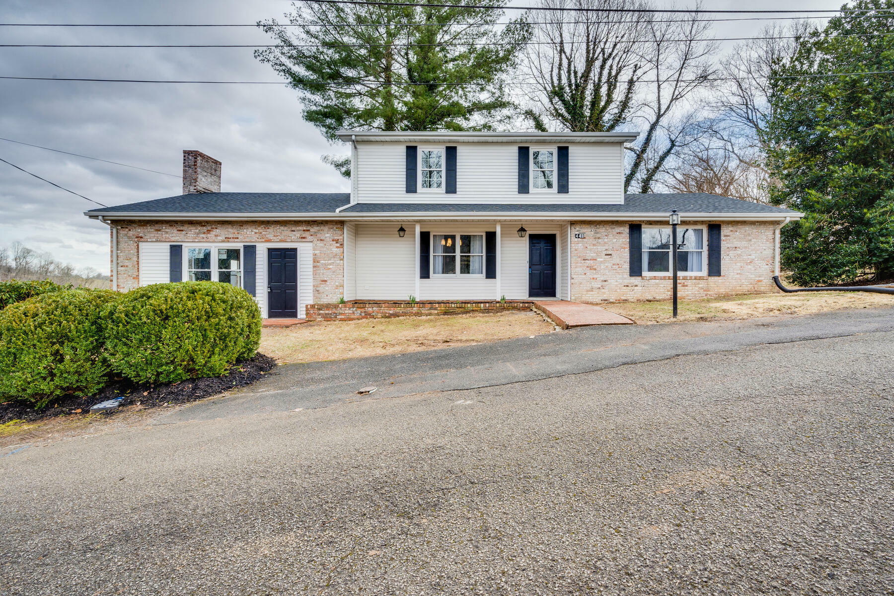 Property Photo:  441 Skyline Drive  VA 24251 