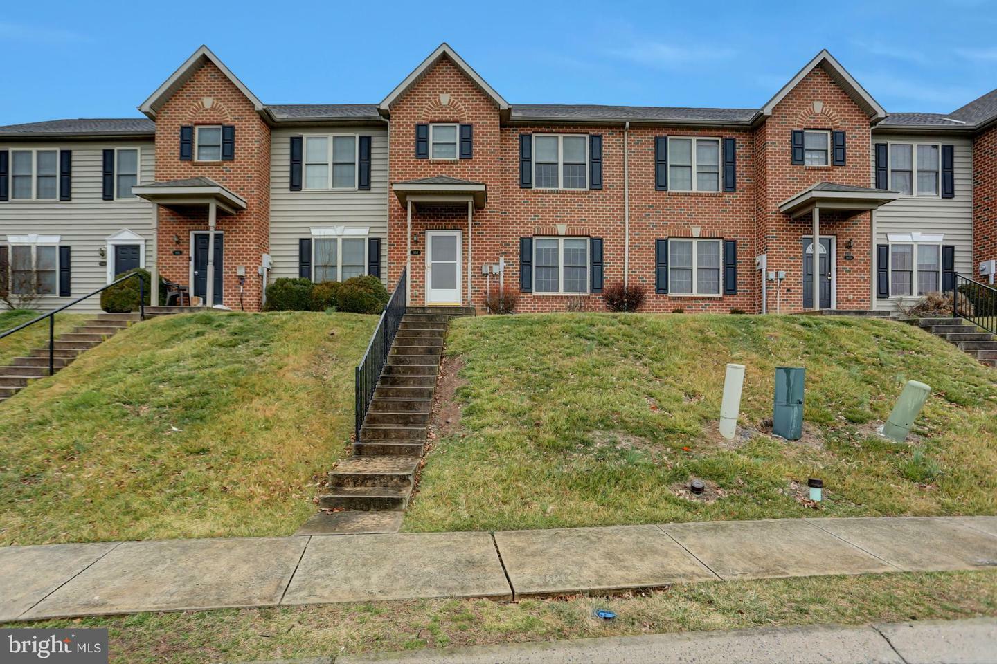Property Photo: 1953 Ashley Drive PA 17201