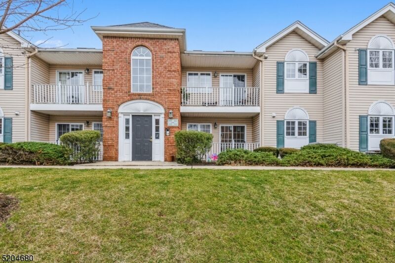 Property Photo: 105 Roseland Ave 1501 NJ 07006