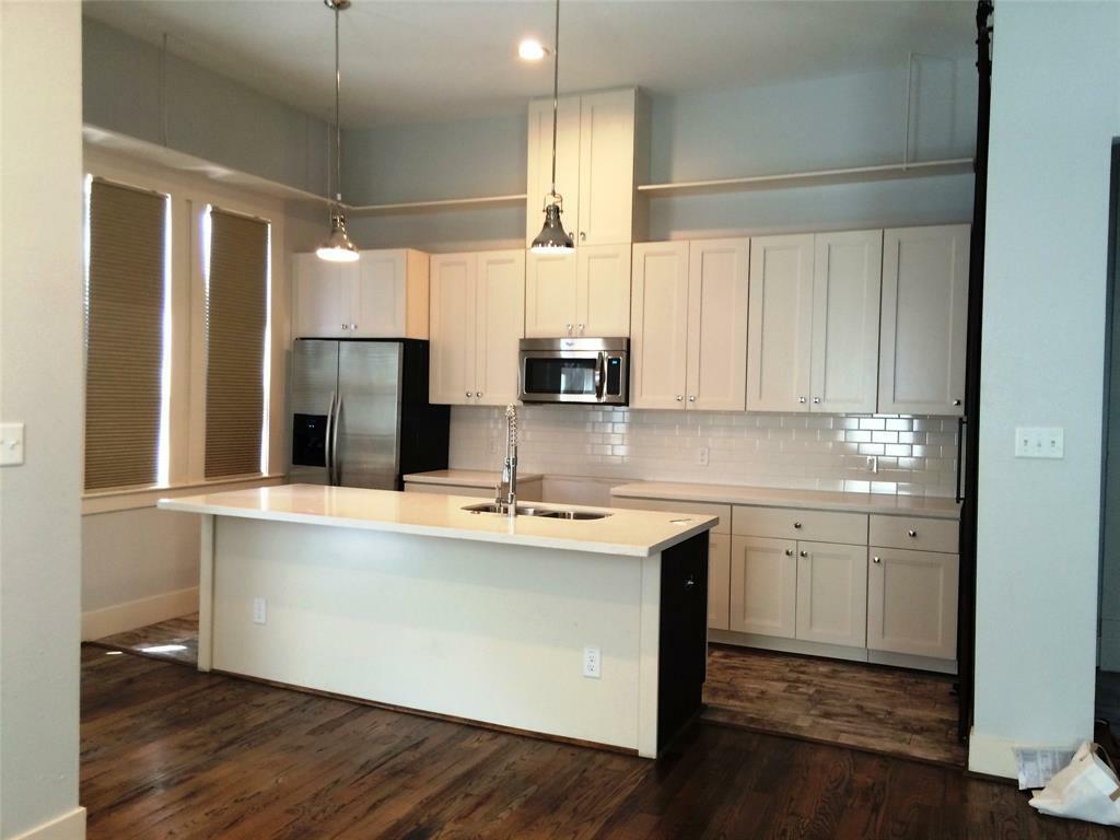 Property Photo:  3006 Delano Street  TX 77004 