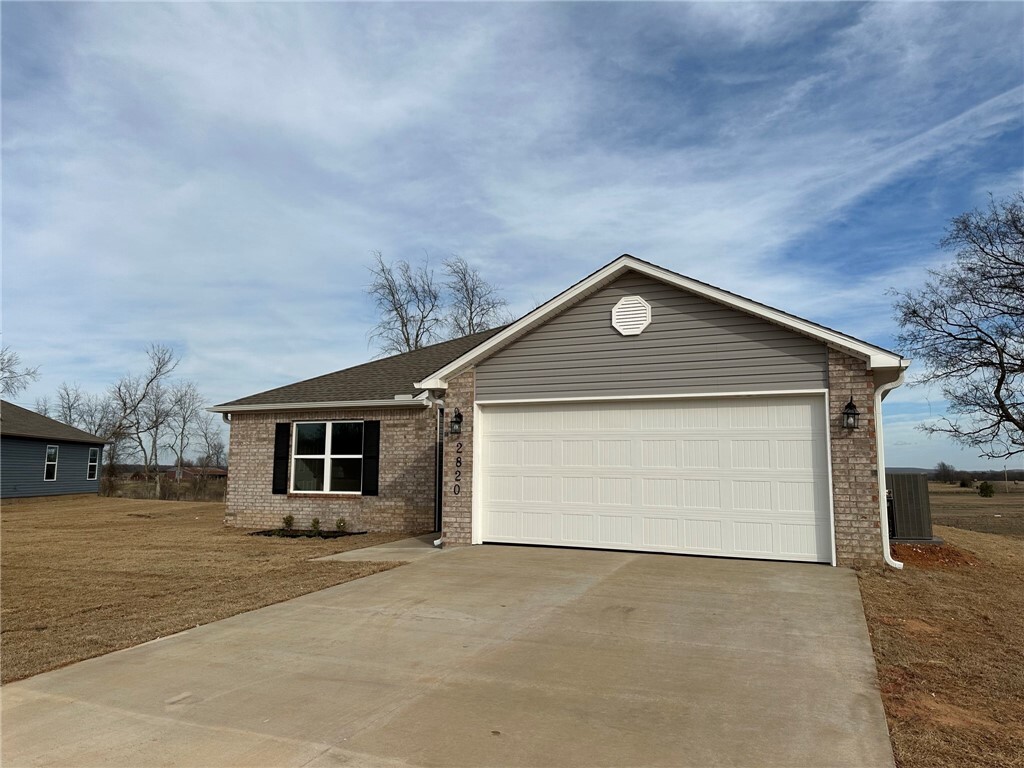Property Photo: 2820 Bauer Street AR 72751