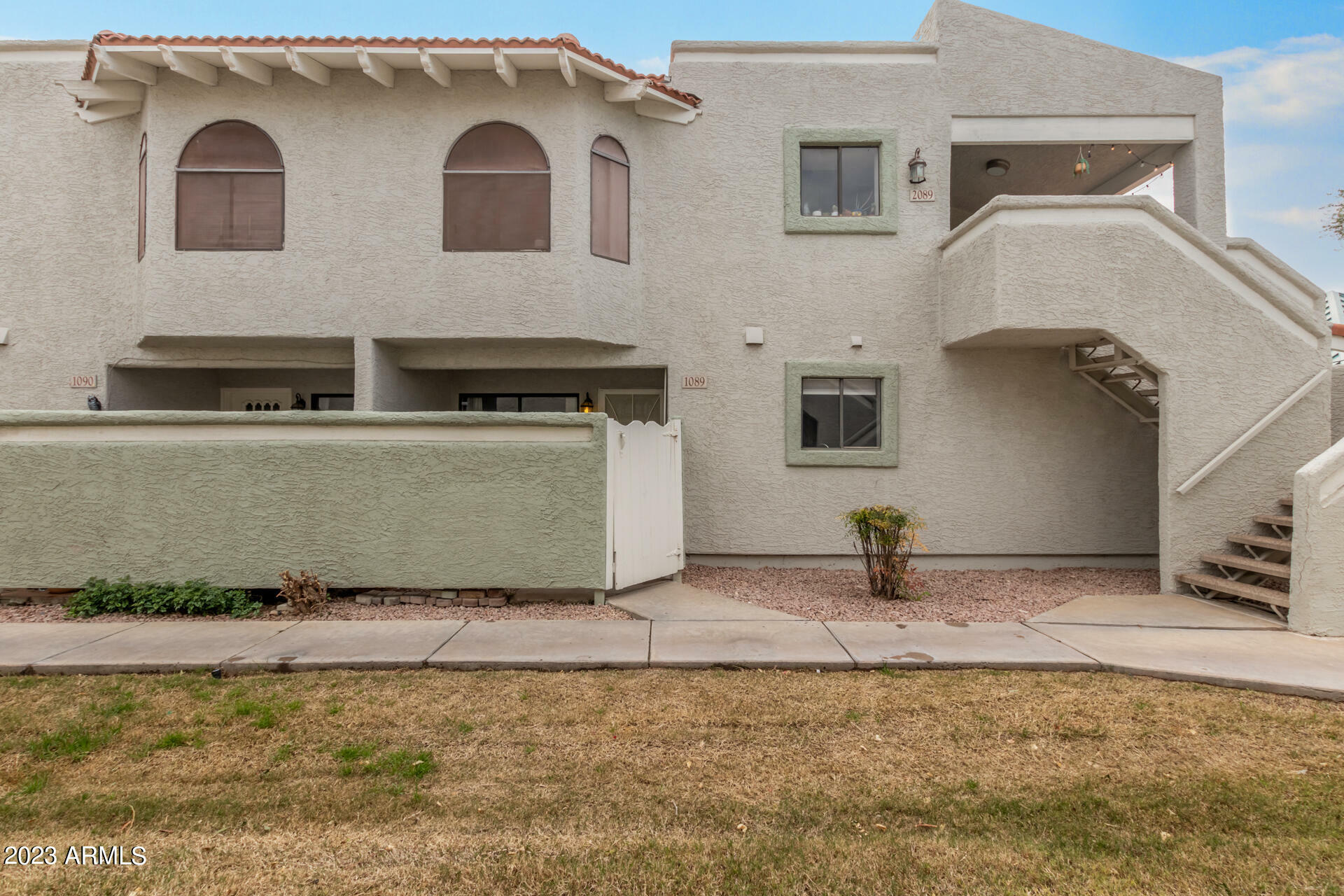 Property Photo:  850 S River Drive 1089  AZ 85281 