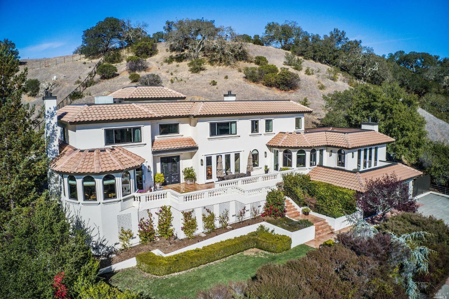 Property Photo: 2920 Las Gallinas Avenue CA 94903