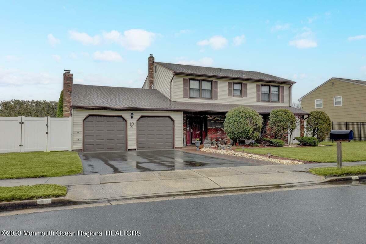 Property Photo:  19 Rhoda Street N  NJ 08831 