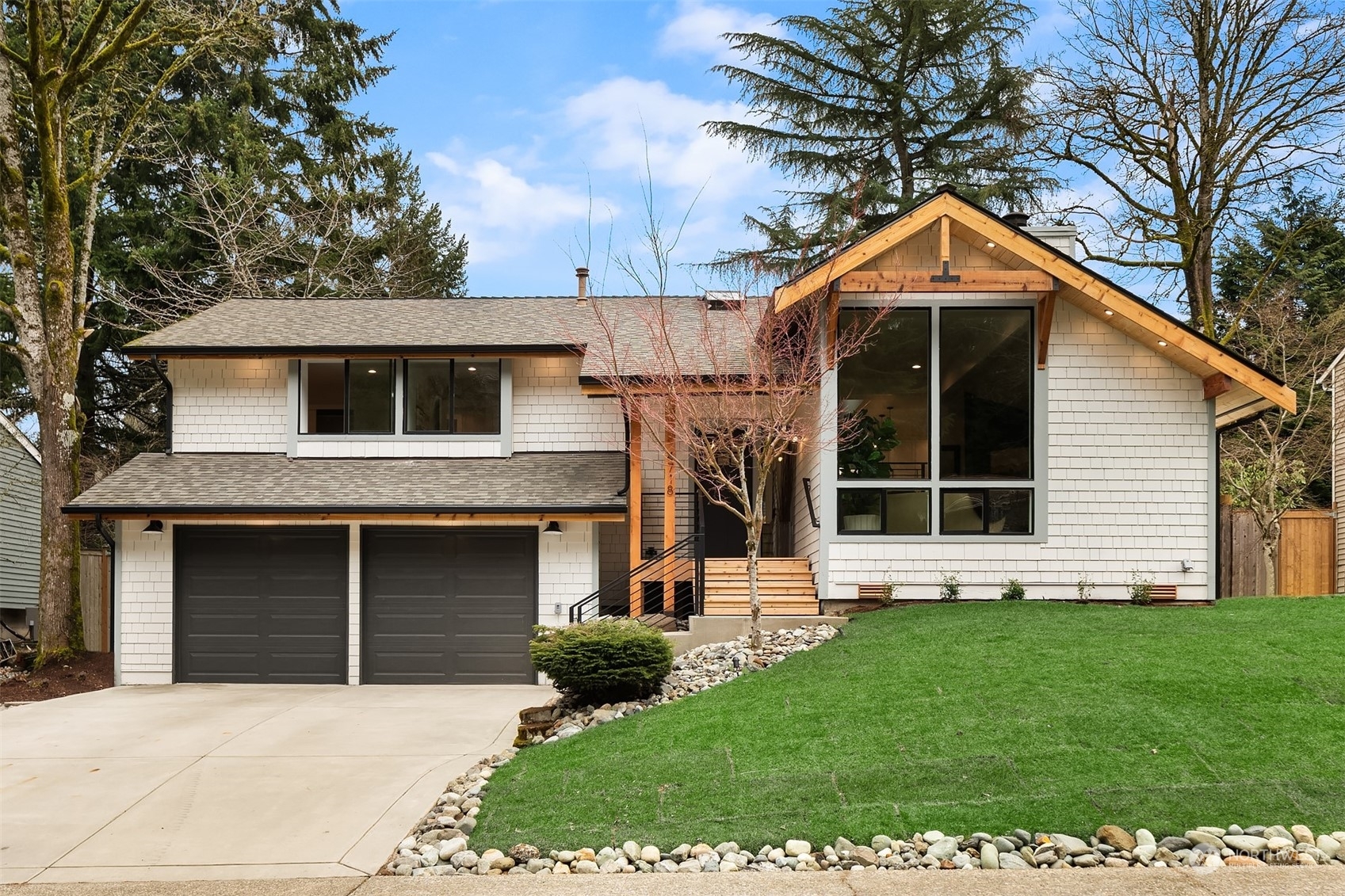 Property Photo: 4718 158th Avenue SE WA 98006