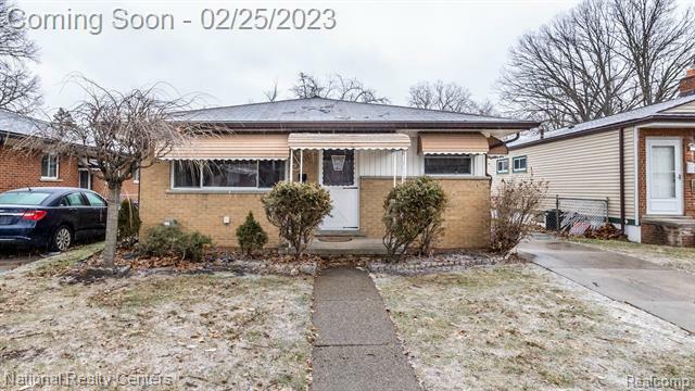 Property Photo:  19636 Rensellor Street  MI 48152 