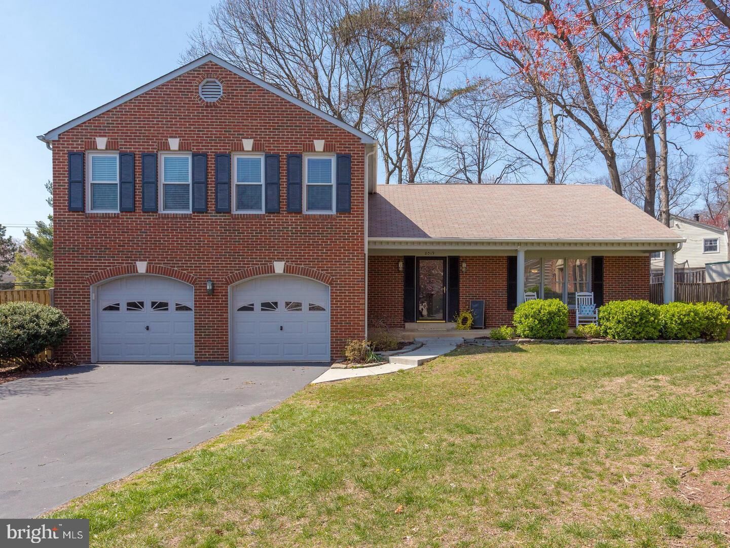 Property Photo:  8019 Daffodil Court  VA 22152 