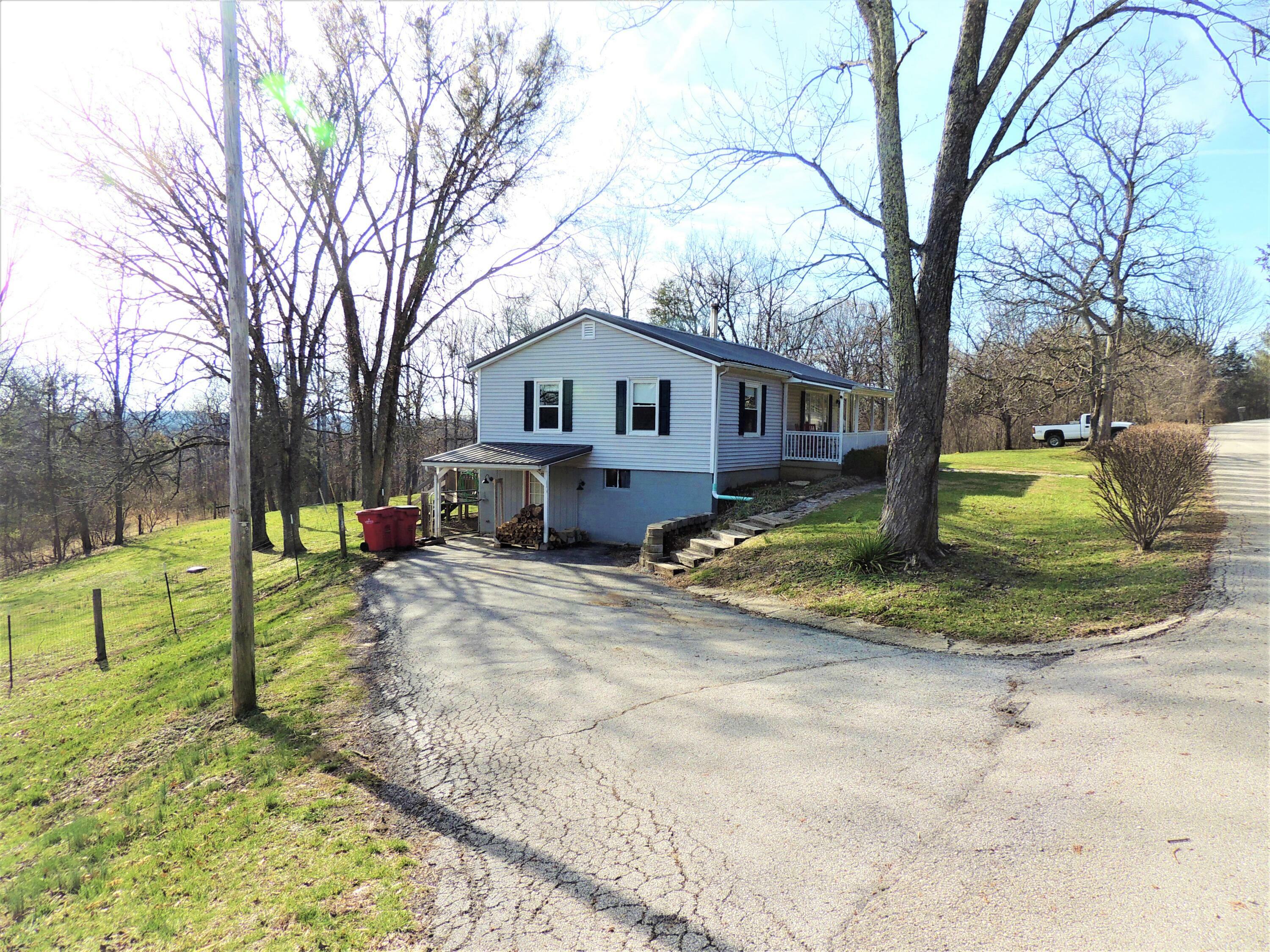 Property Photo:  685 Tracy Lane  KY 40601 